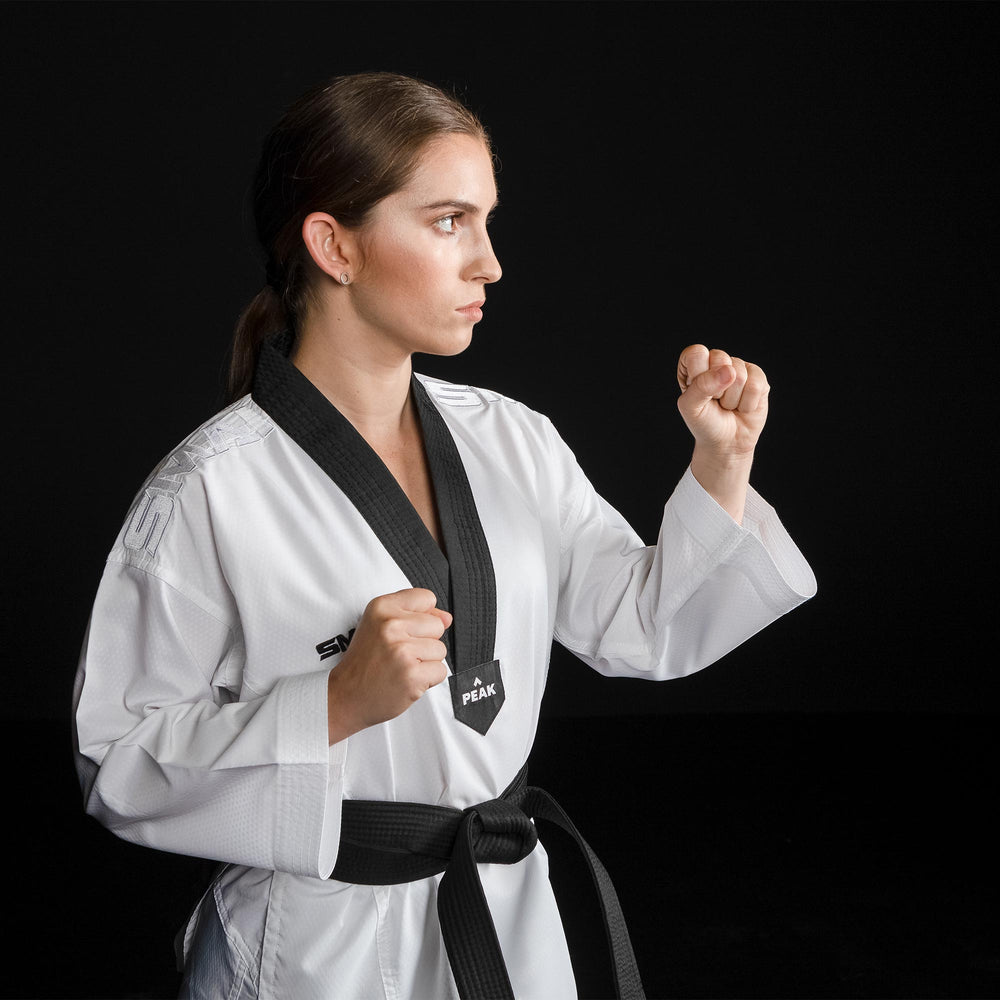 TAEKWONDO PEAK - 8oz KONKURRANSE DOBOK - SORT V