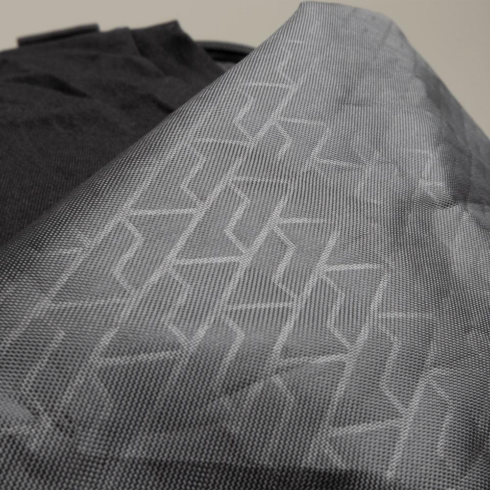 TRENINGSBAG - TRIPPEL SORT DUFFEL BAG - PERFORMANCE