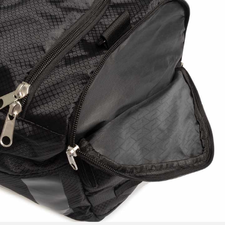 TRENINGSBAG - TRIPPEL SORT DUFFEL BAG - PERFORMANCE